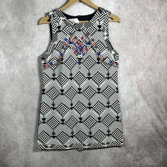 Free People Dresses & Skirts - Free People‎ Mini Dress Womens Medium White Black Jacquard Beaded Shift NEW